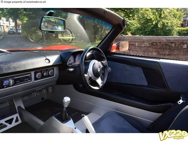 vx220 4.jpg