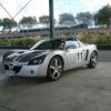 1.VX220 at Pukekohe Race Track April 1 2007.JPG