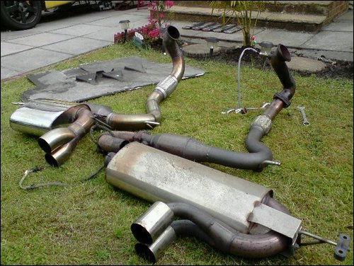 exhaust milteck 2.5"  beside full 3" system